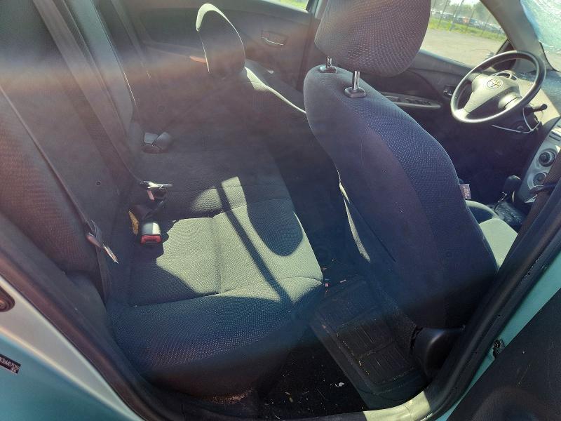 2010 Toyota Yaris Base