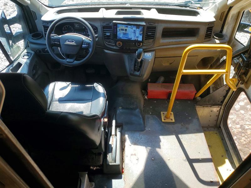 2021 Ford Transit Delivery Truck