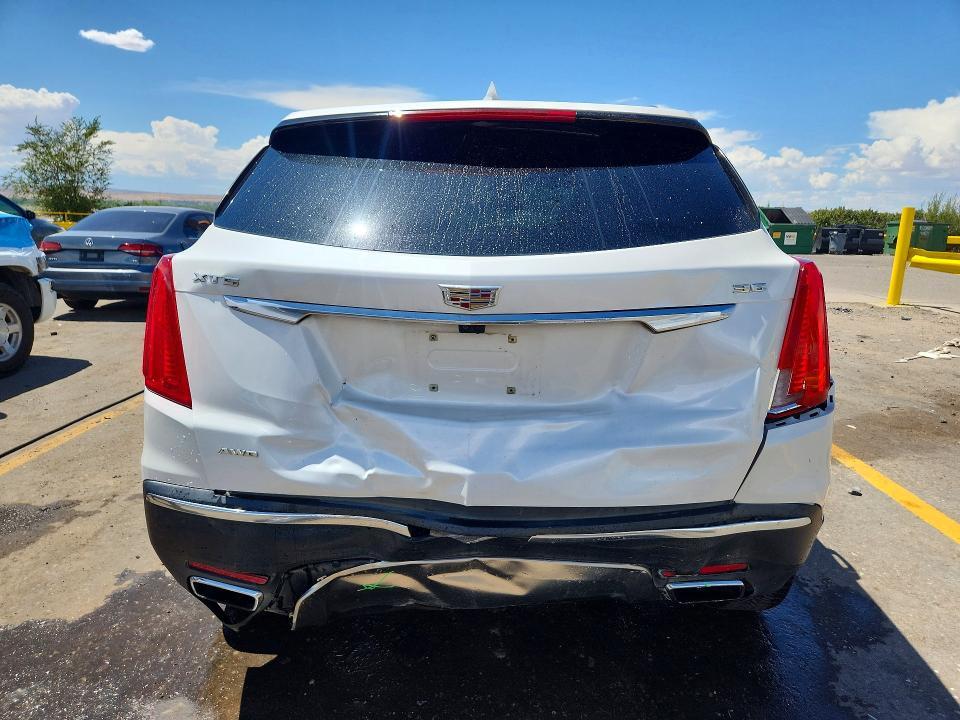 2017 Cadillac XT5 Platinum
