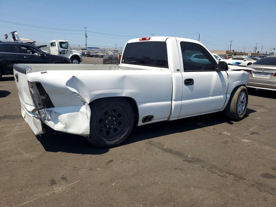 2004 Chevrolet Silverado C1500