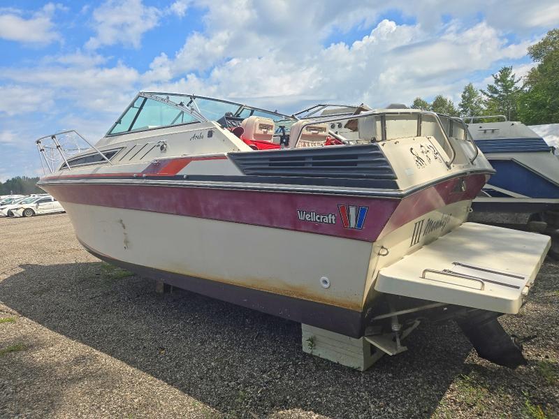 1987 Wells Cargo 1987 Wellcraft Boat