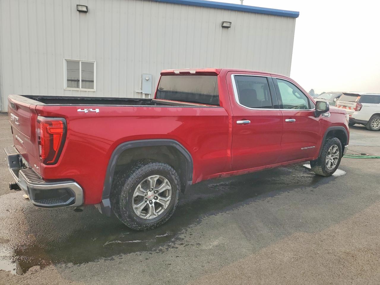2022 GMC Sierra Limited K1500 SLT