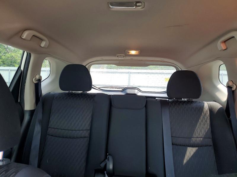 2018 Nissan Rogue sv