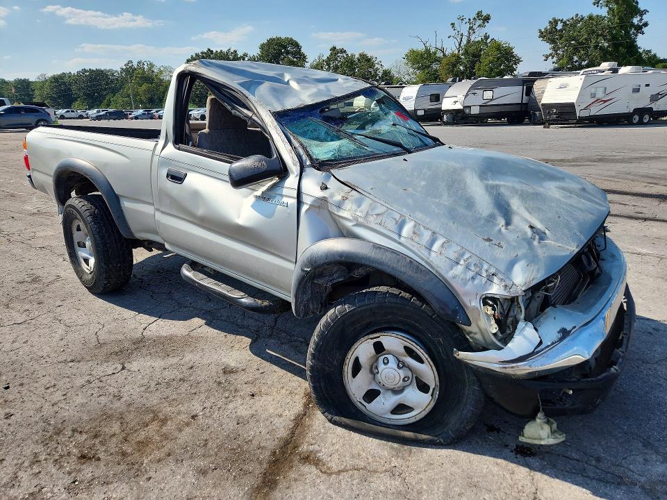 2003 Toyota Tacoma Base