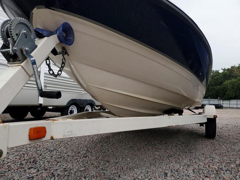 2002 Bayliner 175-Boat