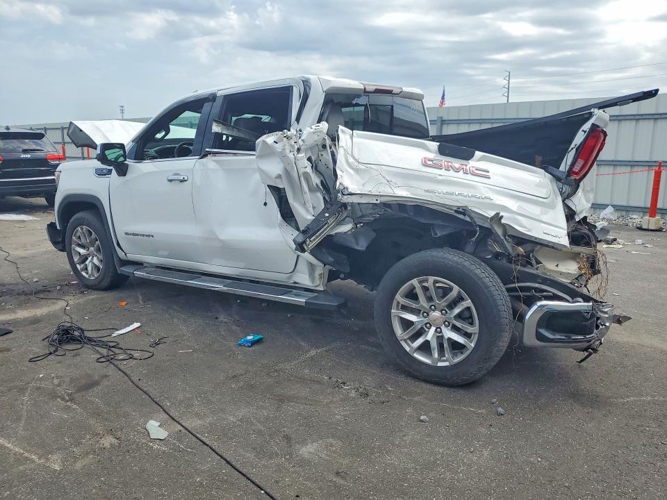 2020 GMC Sierra K1500 SLT