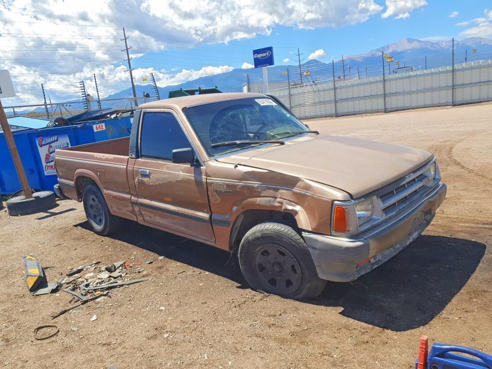 1986 Mazda B2000