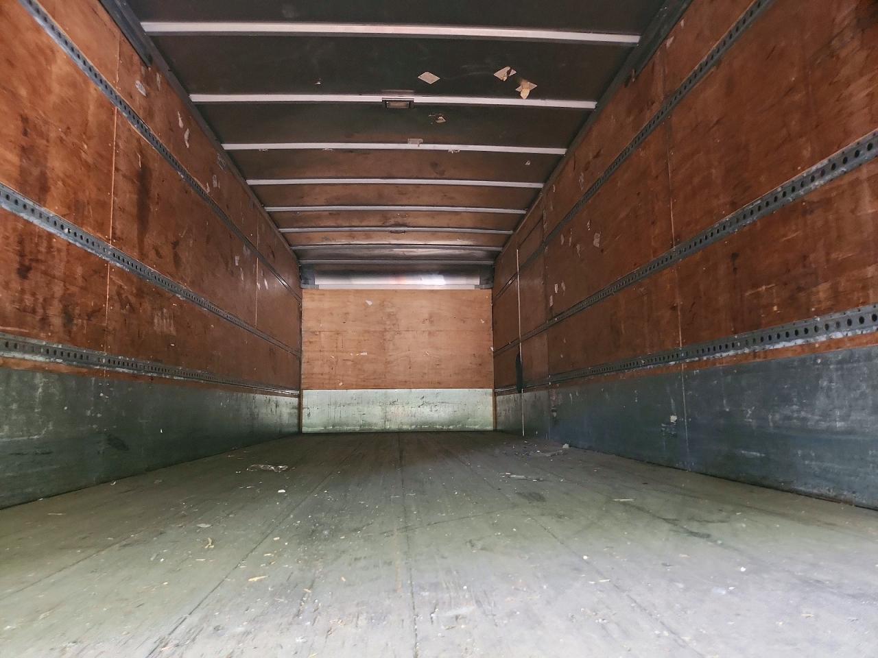 2014 International 4400 BOX Truck