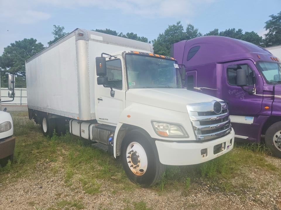 2013 Hino 258/268-BOX Truck