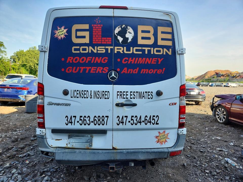 2010 Mercedes-Benz Sprinter 2500