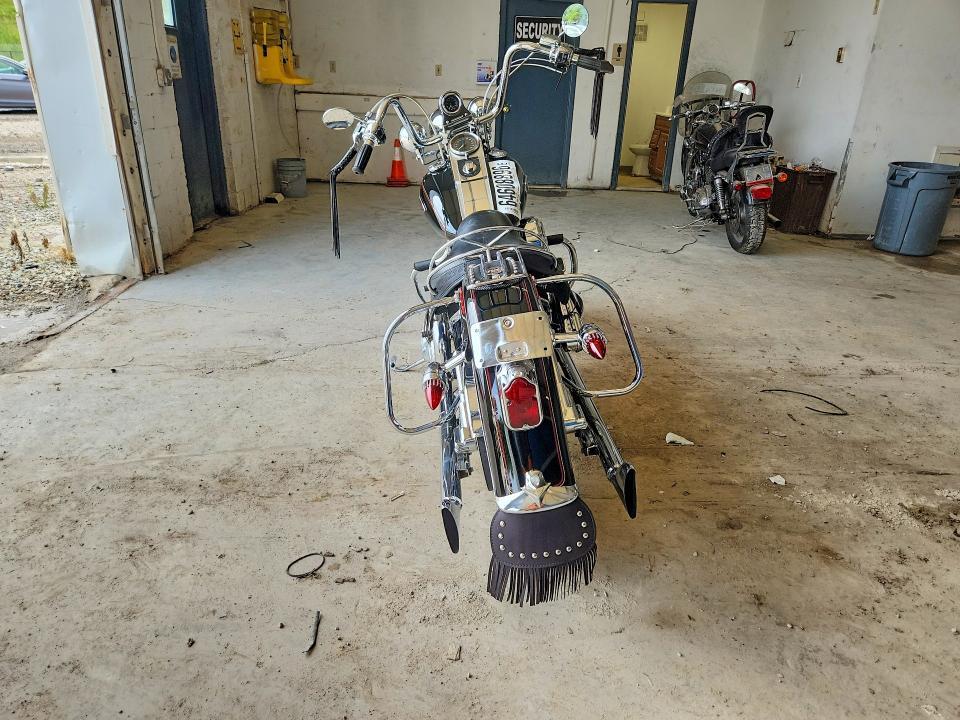 2002 Harley-Davidson Flsts