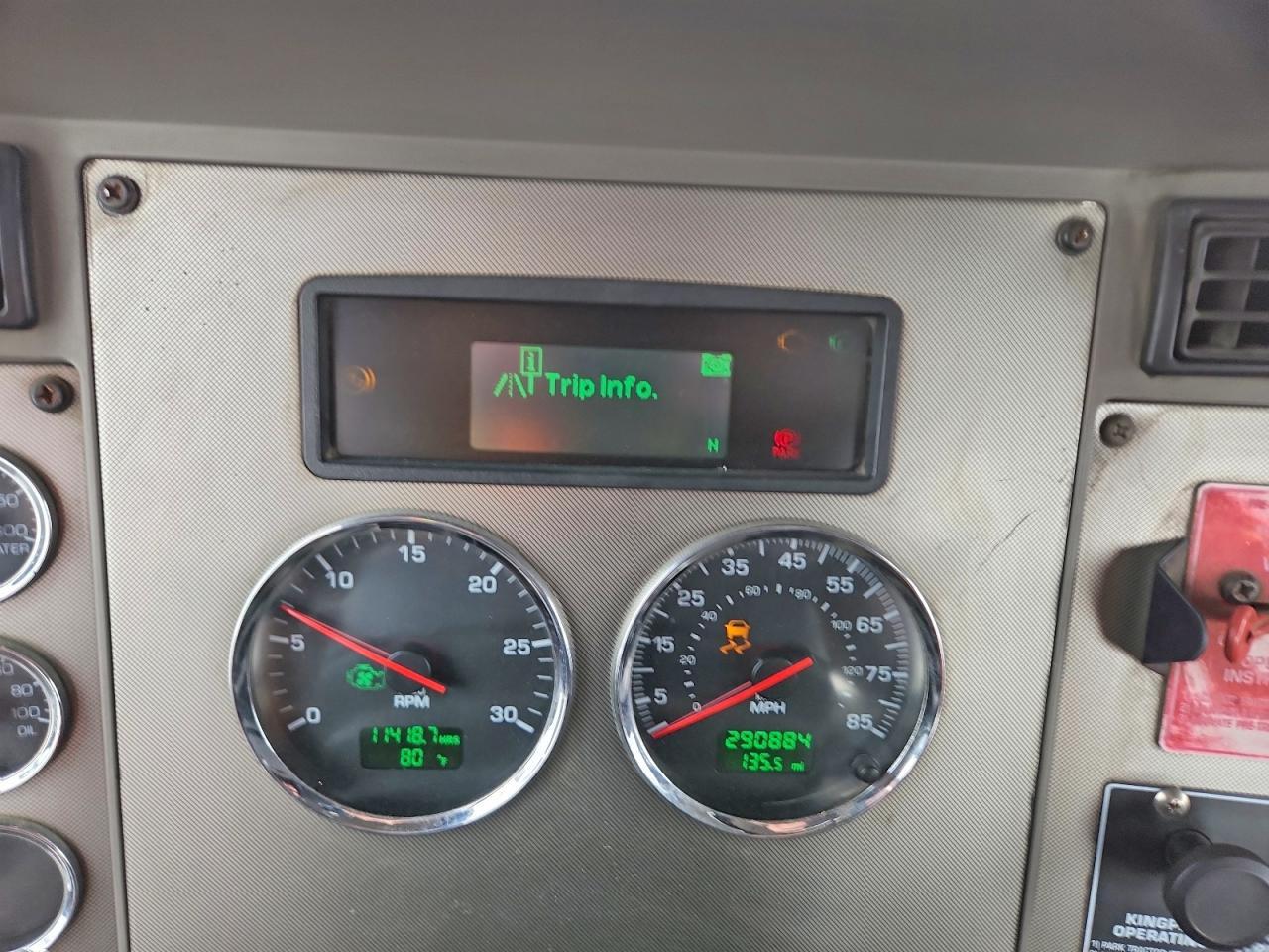 2016 Kenworth Construction T370