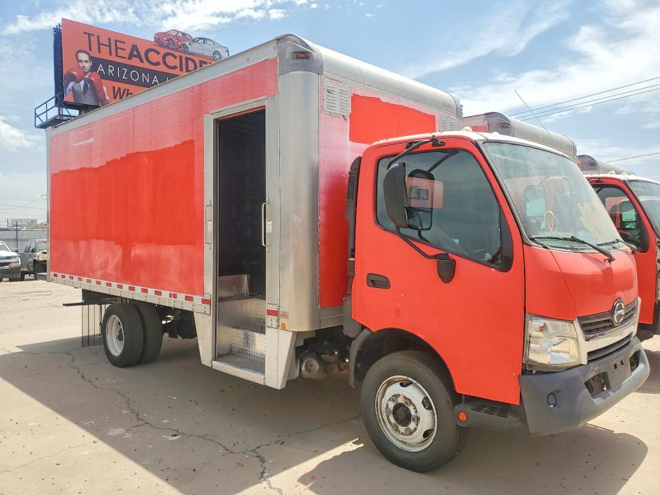 2018 Hino 195