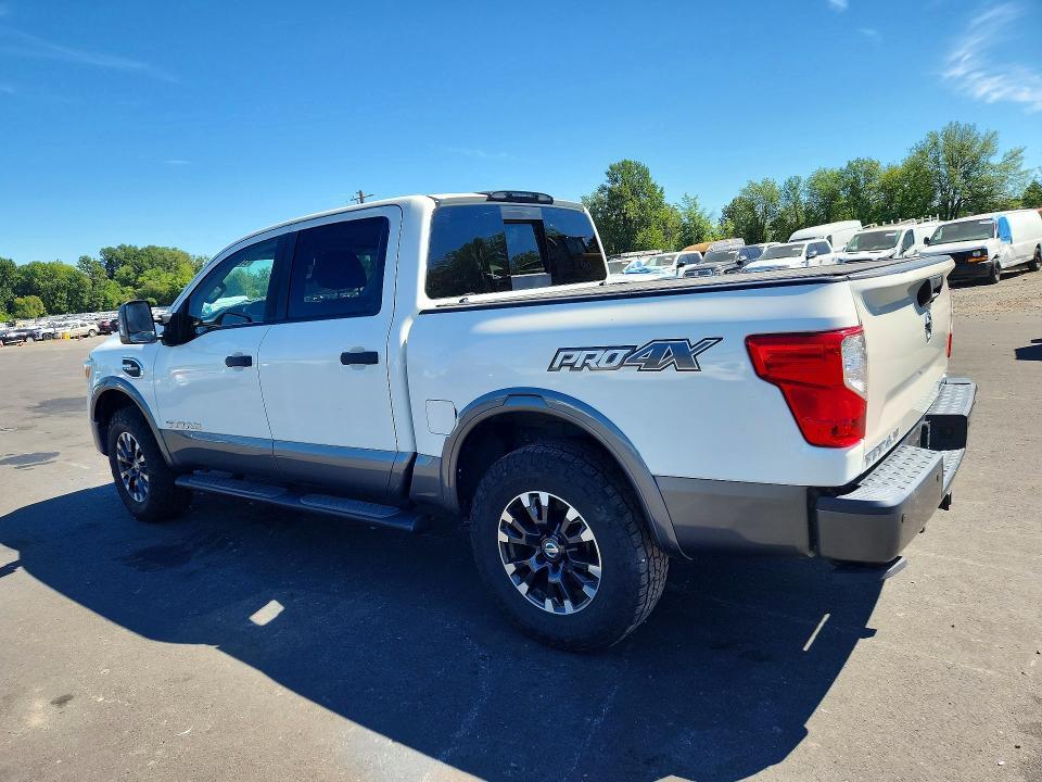 2017 Nissan Titan PRO-4X