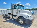 2003 Freightliner Columbia 120 Semi Truck
