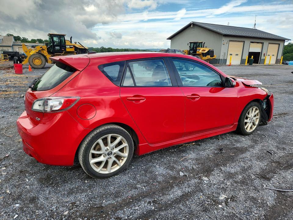 2013 Mazda 3 S