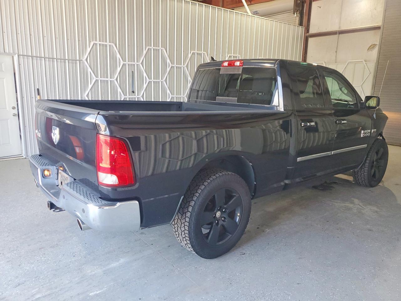 2013 Dodge RAM 1500 SLT
