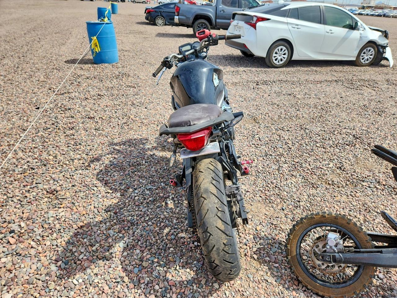2009 Yamaha FZ6 R