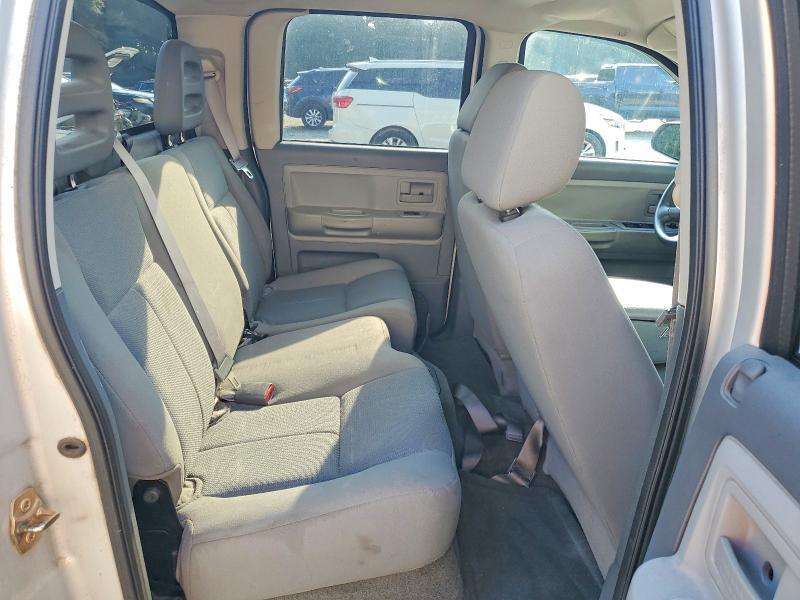 2006 Dodge Dakota Quad SLT