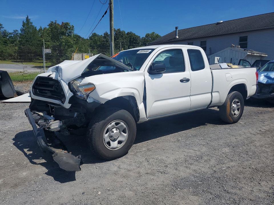 2017 Toyota Tacoma SR