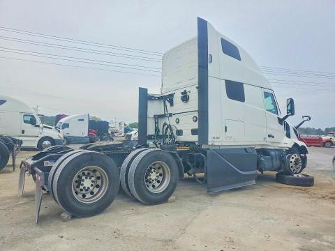 2025 Volvo VNL Semi Truck