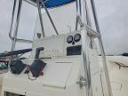2002 Regulator 21 CC-Boat