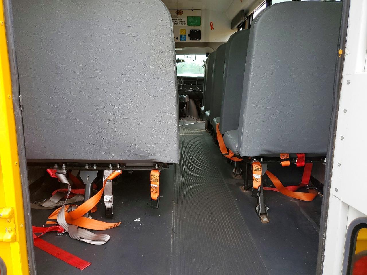2017 Chevrolet 2017 Collins Bantam G3500-School Bus