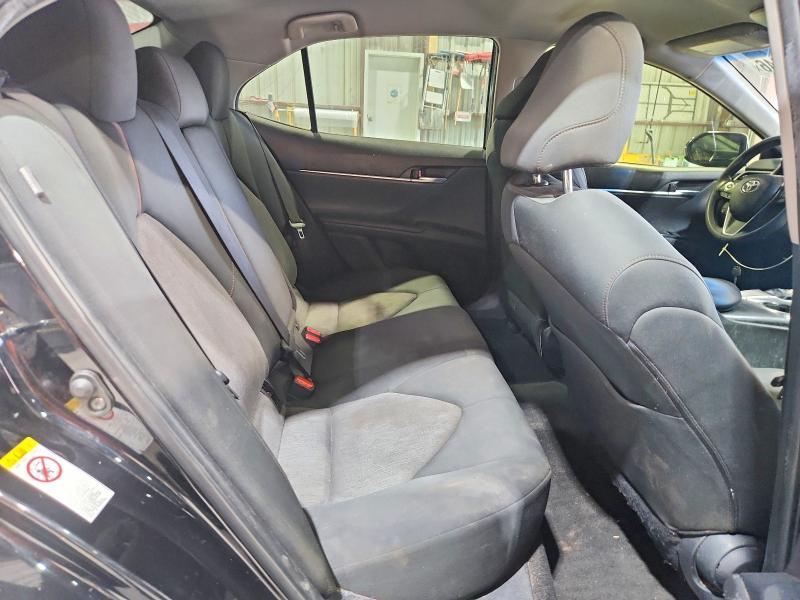2018 Toyota Camry le