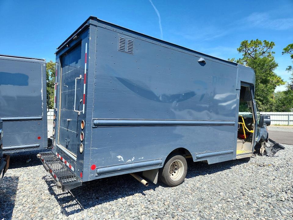 2021 Ford Transit Delivery Truck