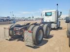 2000 Freightliner FLD120 Semi Truck