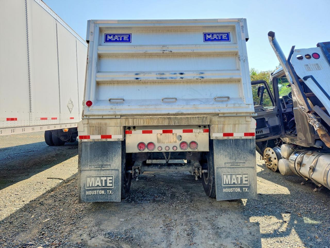 2025 Cargomate 2025 Mate END Dump Trailer