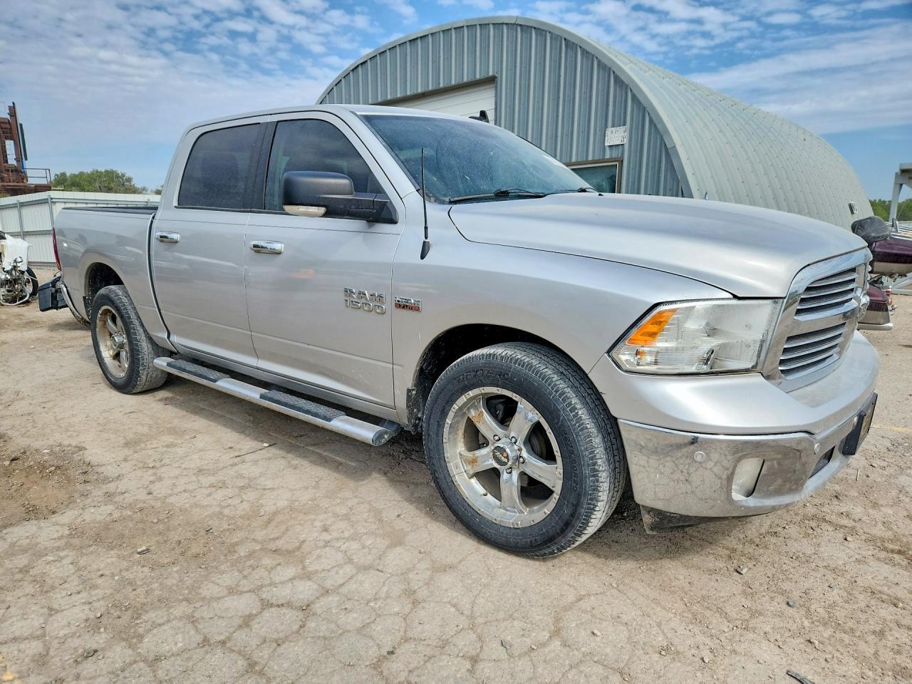 2016 Dodge RAM 1500 SLT