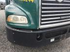 2016 Mack CXU612 Semi Truck