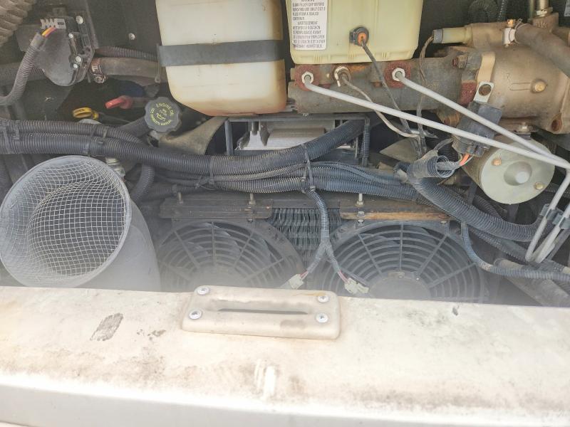 2004 National Rv 2004 National SEA Breeze RV