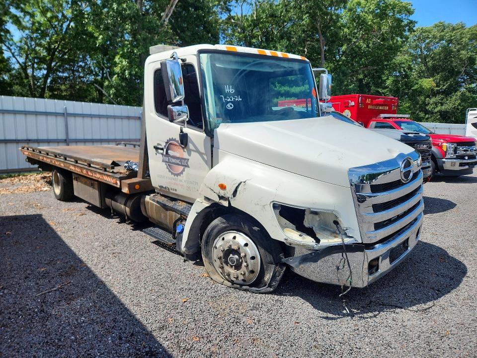 2011 Hino 258 268