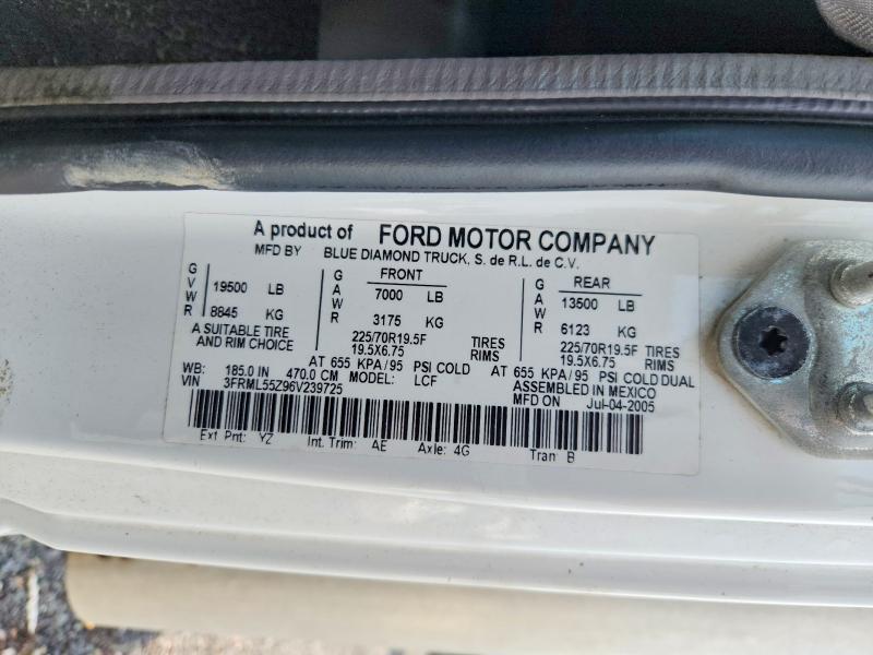 2006 Ford Low Cab Forward BOX Truck