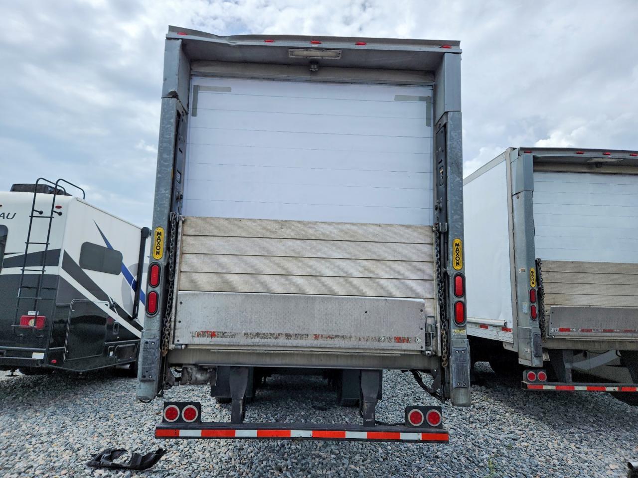 2017 Utility VS2RA Refrigerated Van Trailer