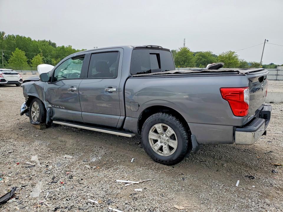 2019 Nissan Titan SV