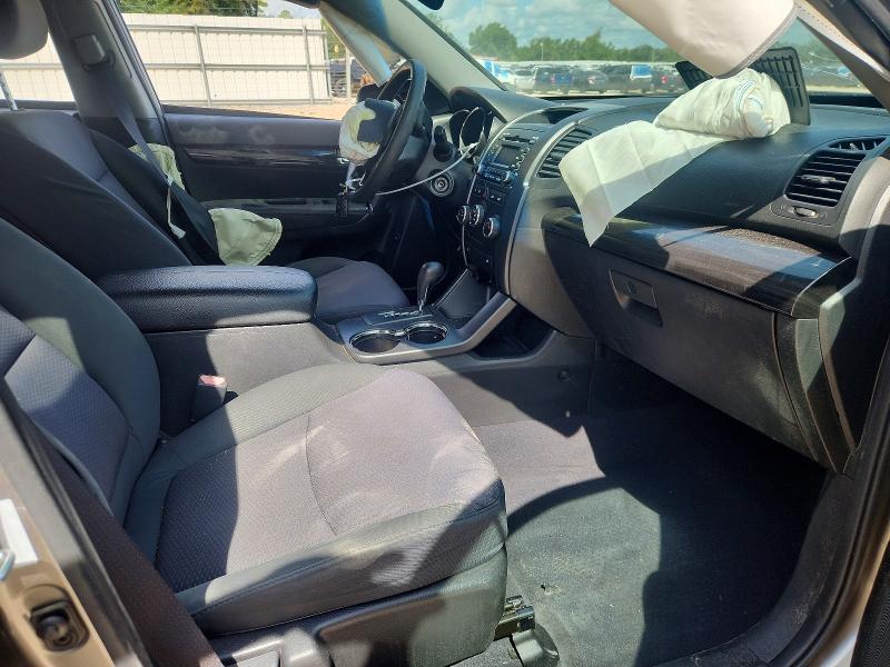 2012 KIA Sorento lx
