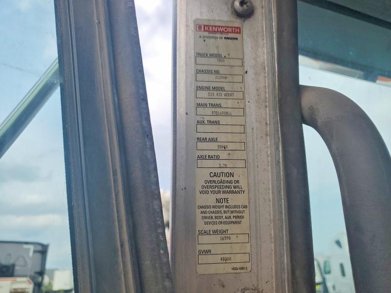 2007 Kenworth T800 Semi Truck