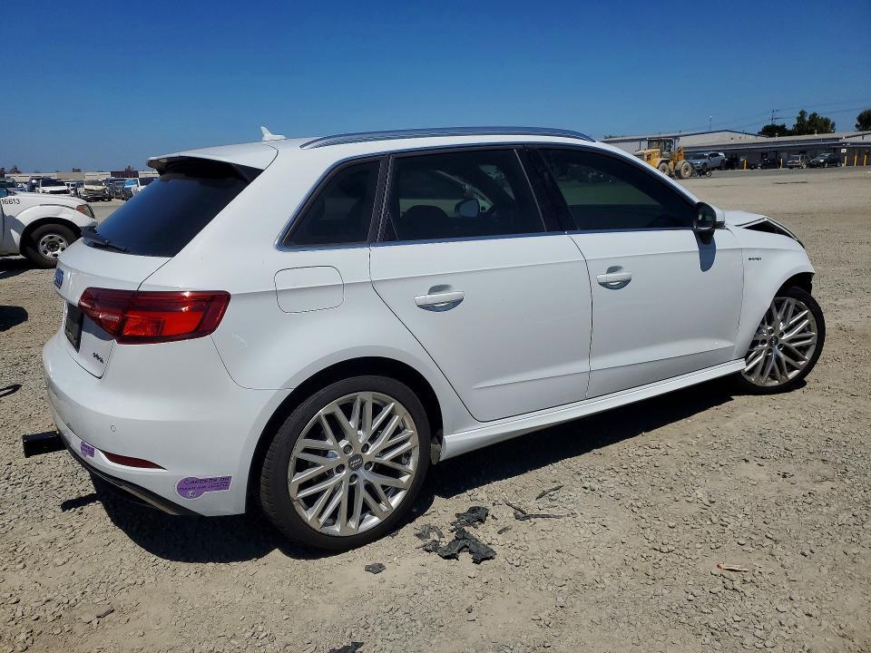 2018 Audi A3 E-tron Premium Plus
