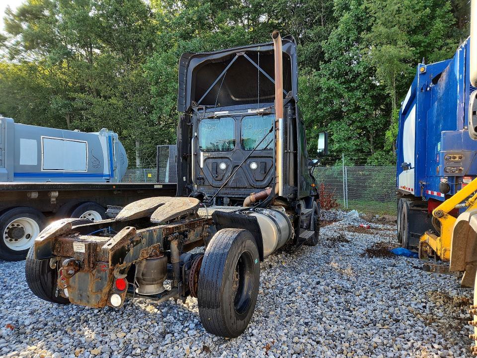 2017 Freightliner Cascadia 113 Semi Truck