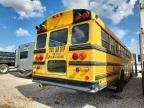 2001 Freightliner Chassis FS65