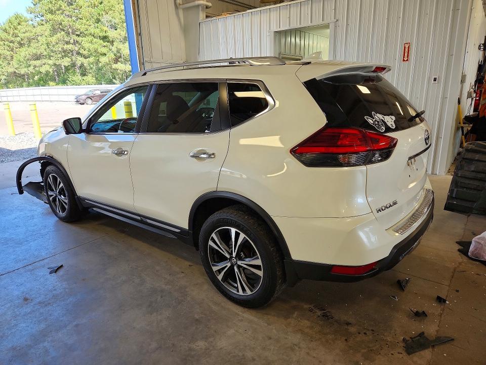 2017 Nissan Rogue sl