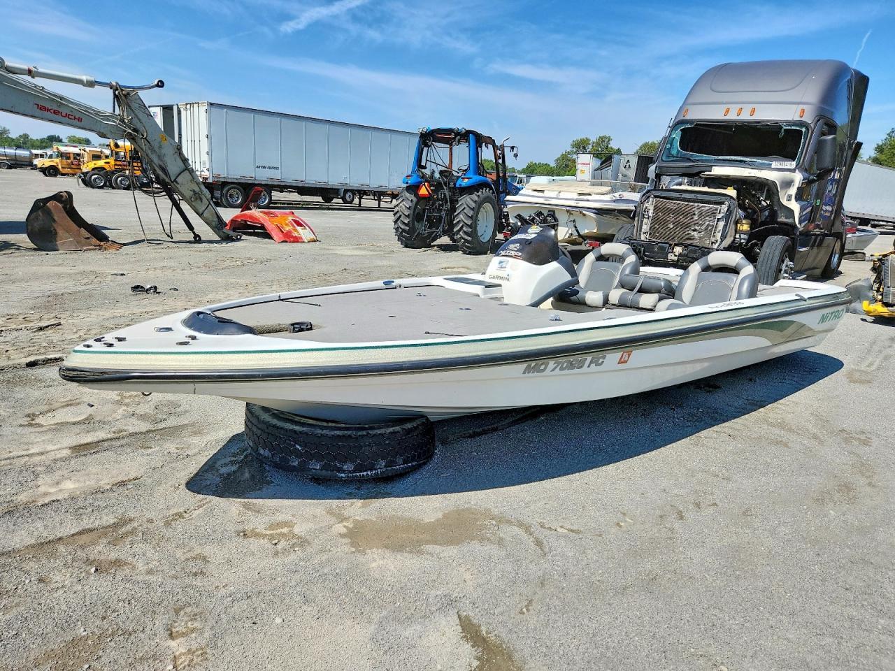 2003 Nitro Boat