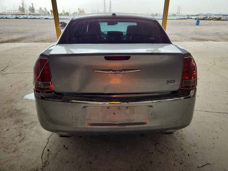 2015 Chrysler 300 Limited