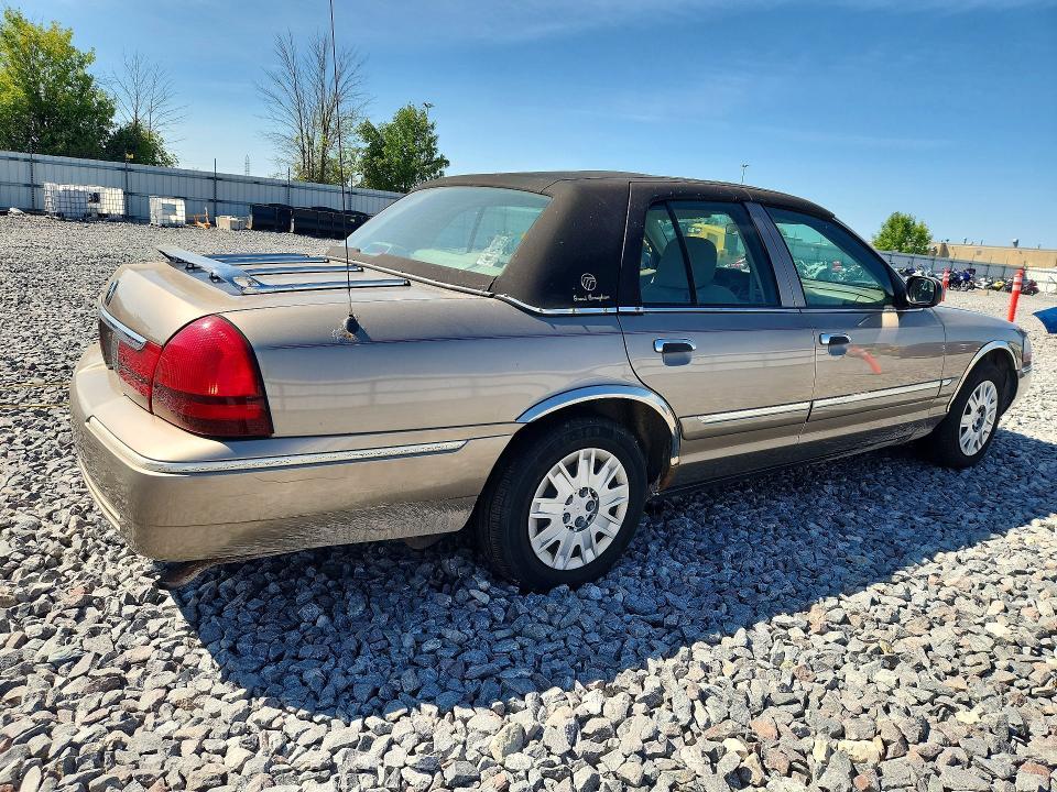 2005 Mercury Grand Marquis gs