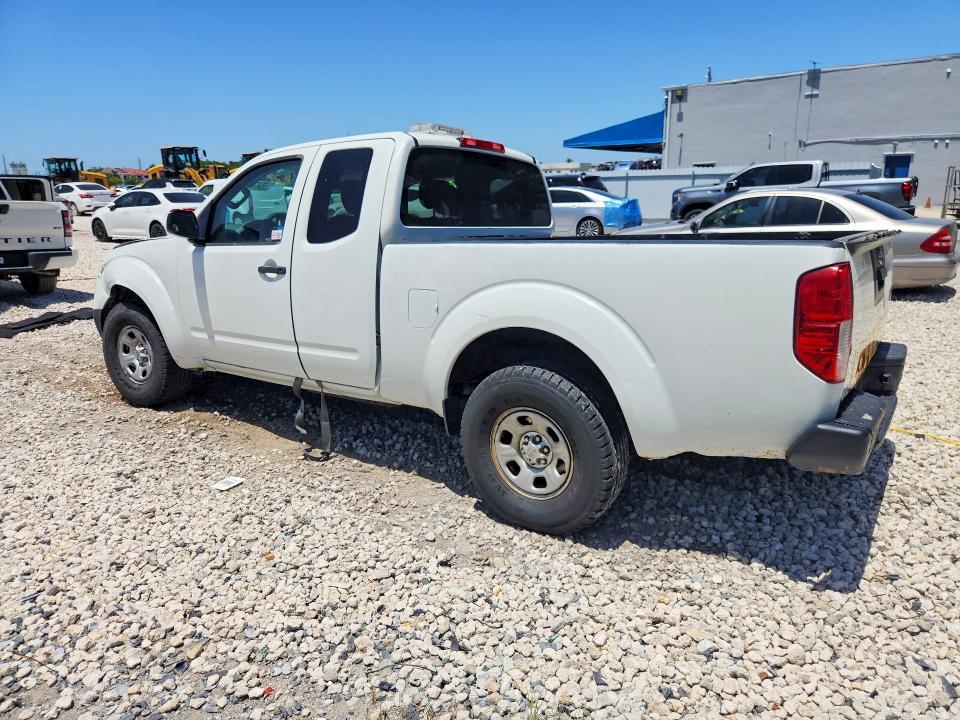 2015 Nissan Frontier S