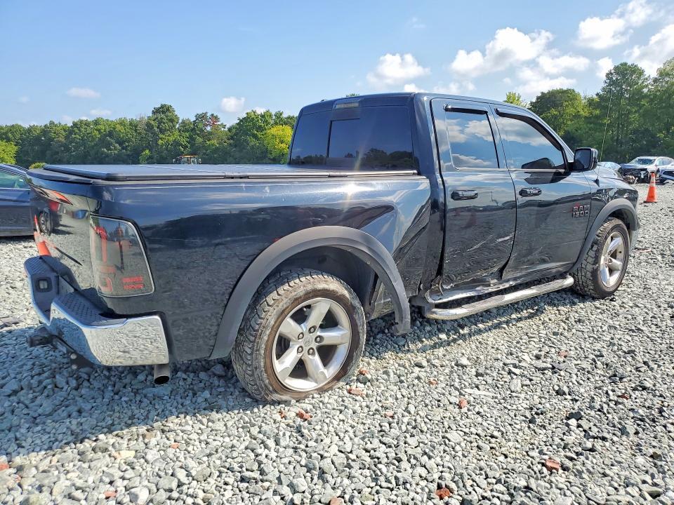 2015 Dodge RAM 1500 SLT