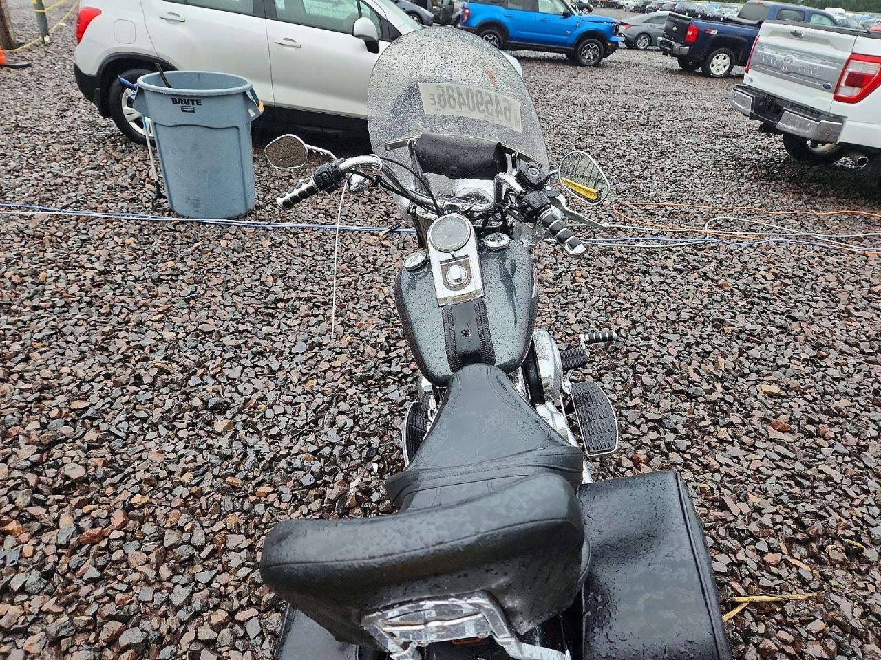 2005 Harley-Davidson Flstf